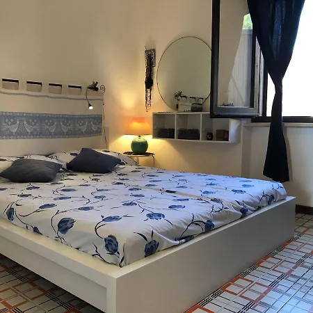 Janas De Mar בית הארחה 3*