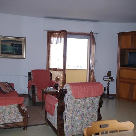 Guest house Janas De Mar 3*