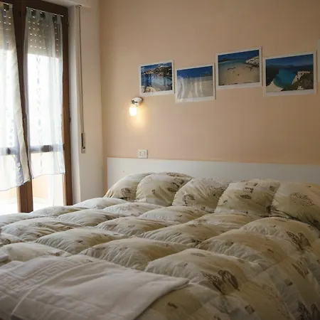 Janas De Mar